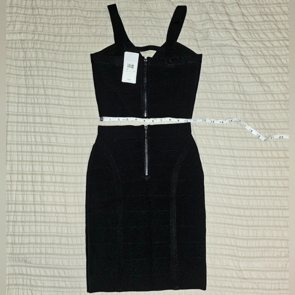 Bodycon set by Guess - Picture 2 of 4